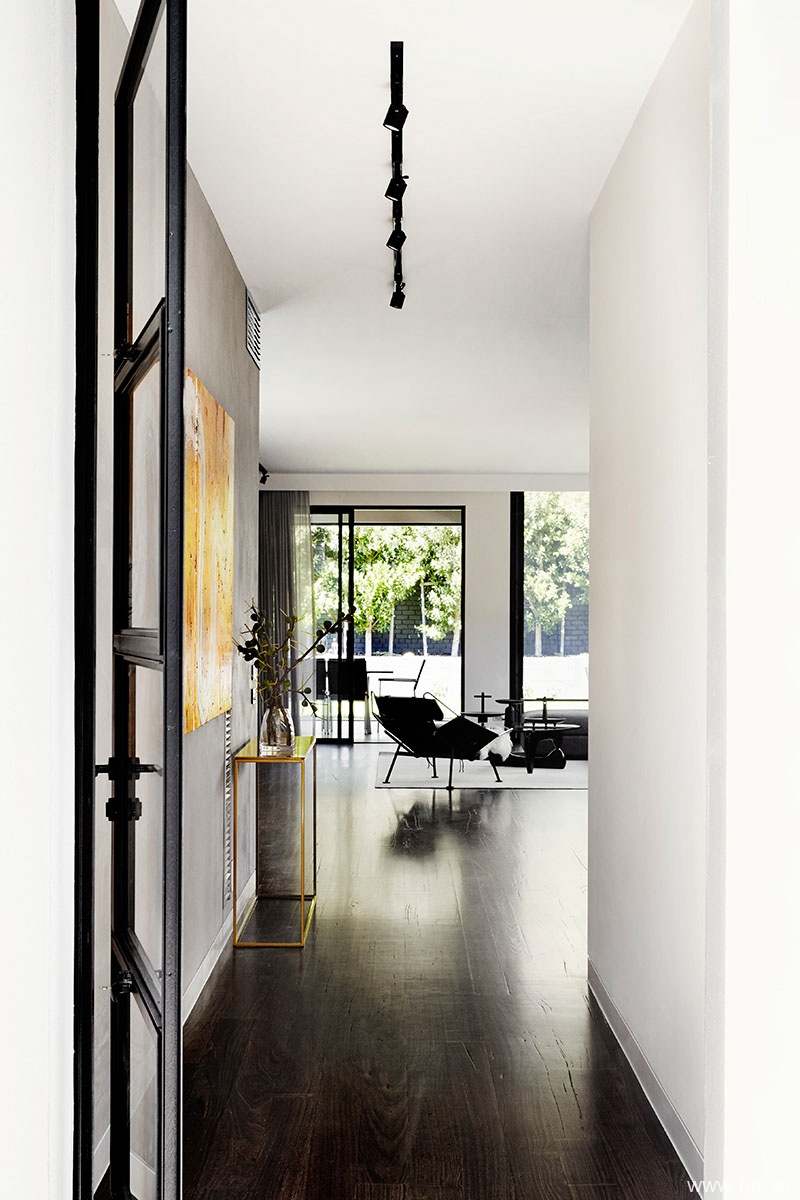 Toorak House living room