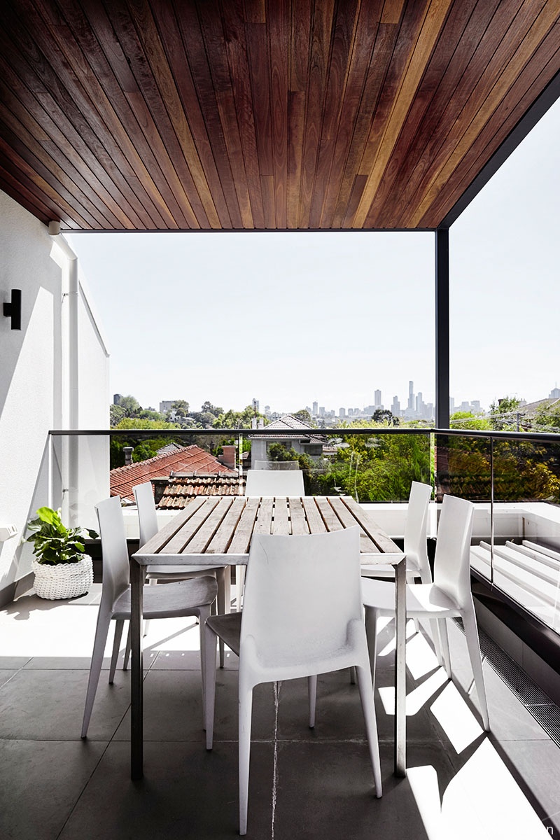 Toorak House roof patio
