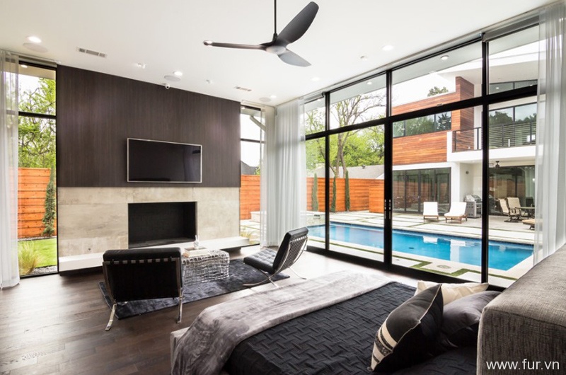 Charlestown Drive Residence