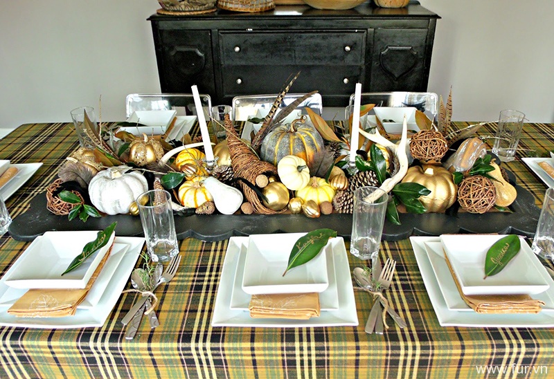 Thanksgiving Tablescape and Thankfulness