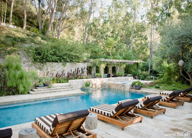 Iredell Residence