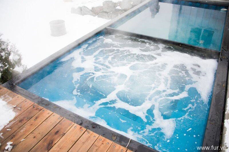 Shipping Container Swimming Pool hot tub