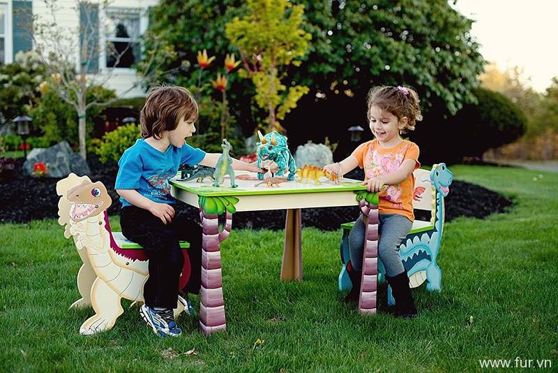 unique picnic tables for kids